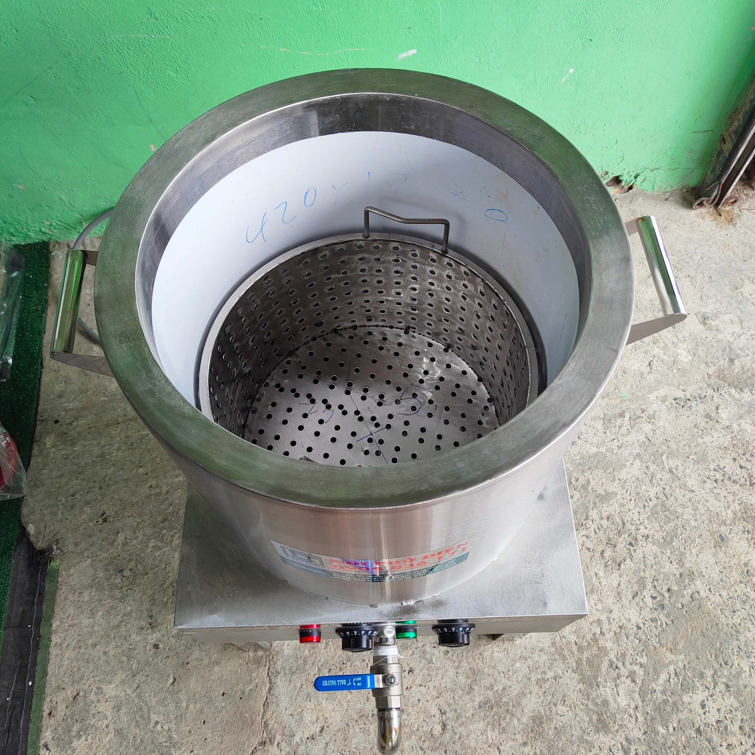 Nồi Nấu Bún Phở Bằng Điện Ở Huế