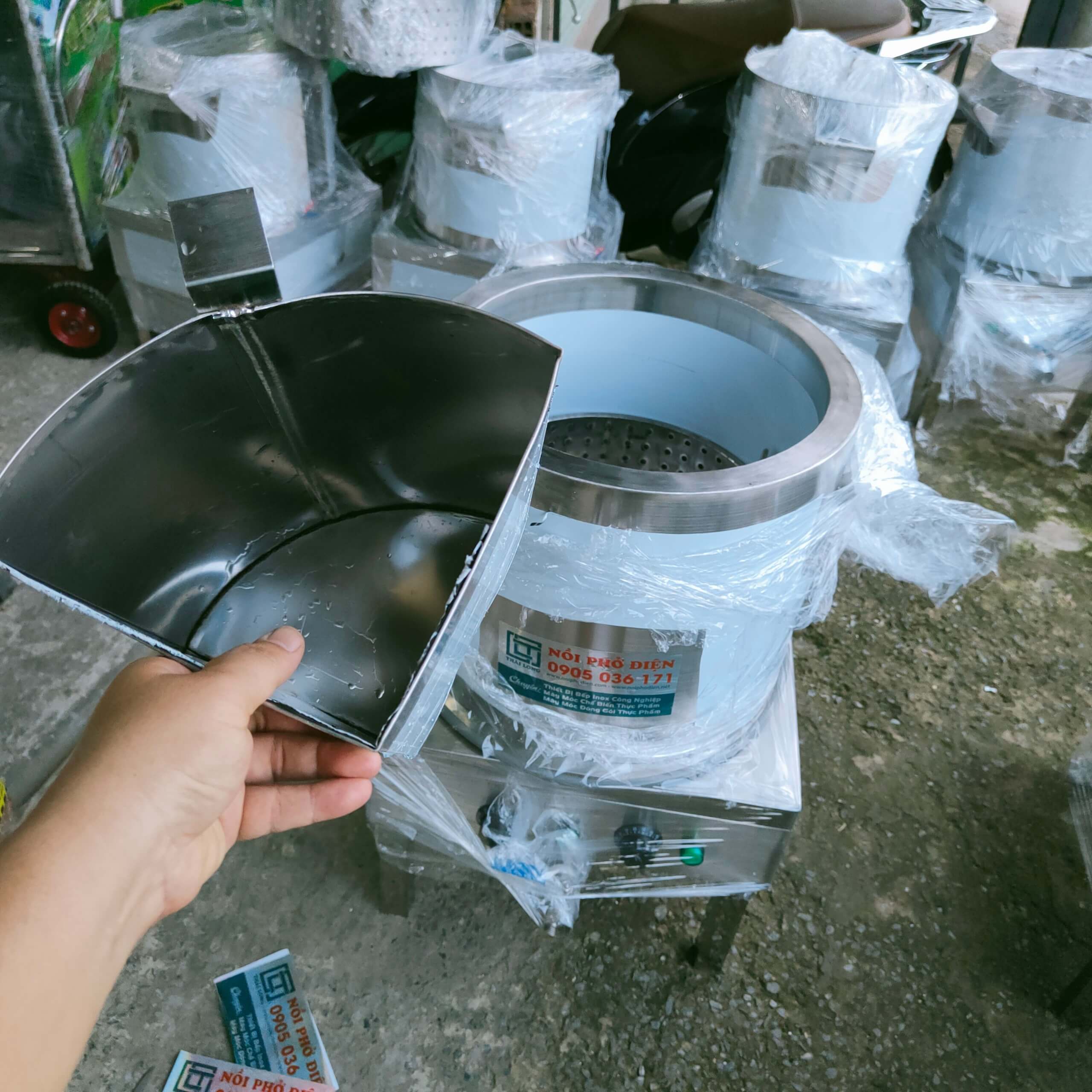 Nồi phở điện ở Đồng Tháp