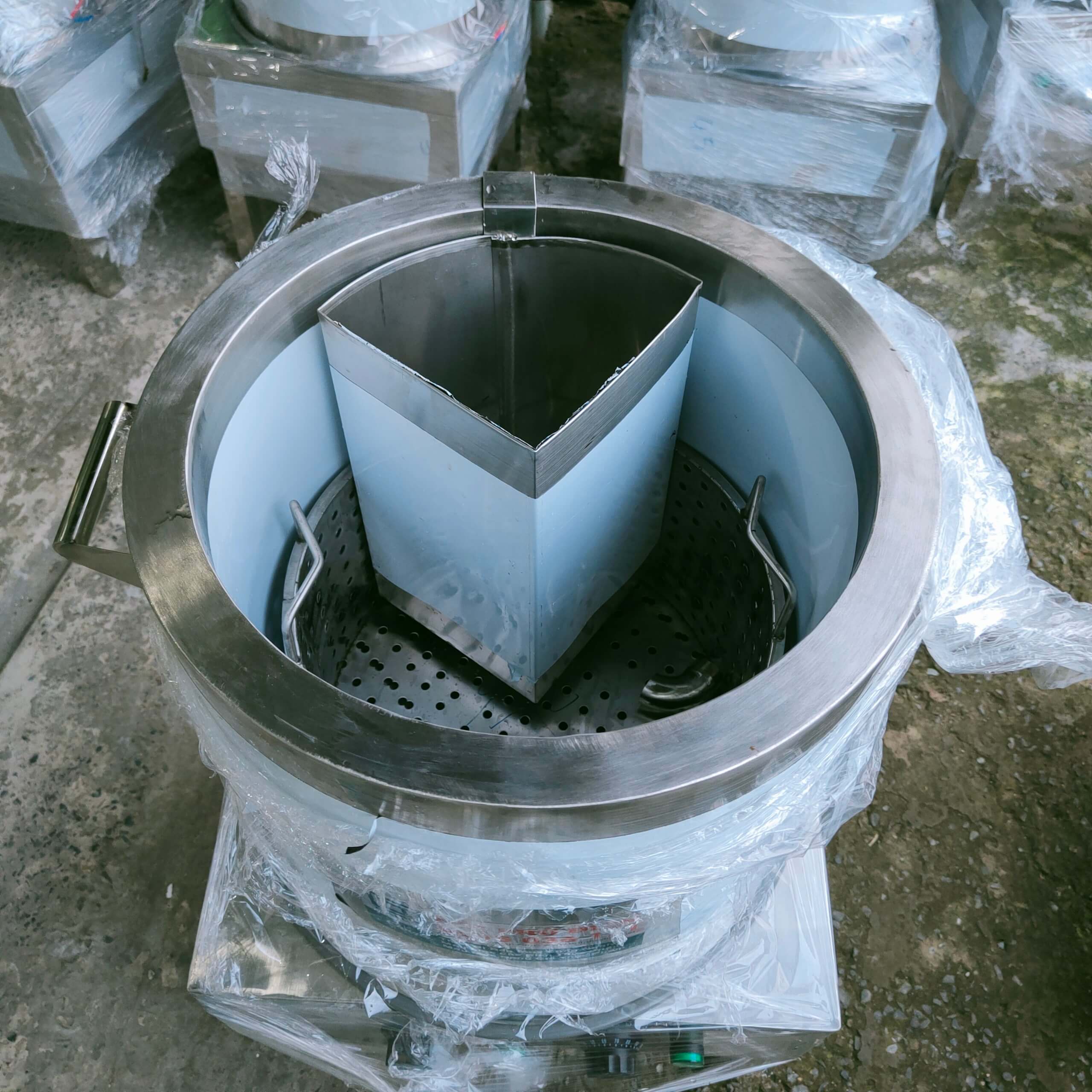 Nồi phở điện ở Đồng Tháp