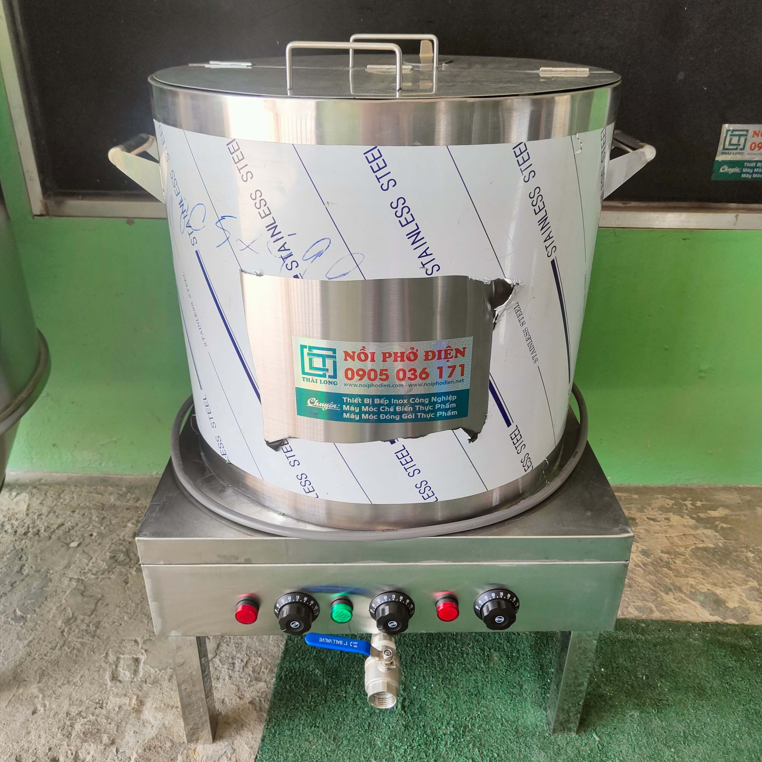 Nồi phở điện tại Kon Tum