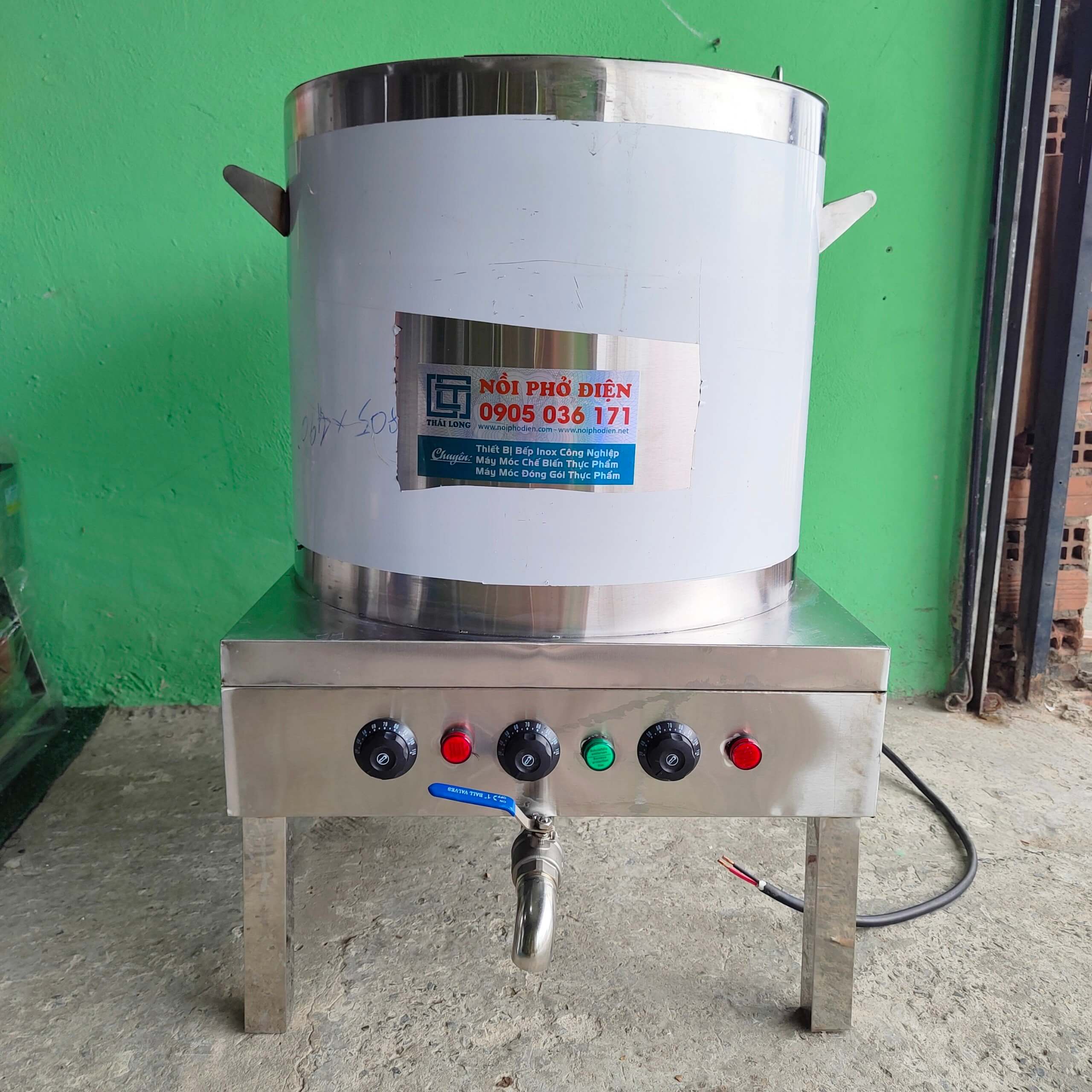 Nồi phở điện tại Kon Tum