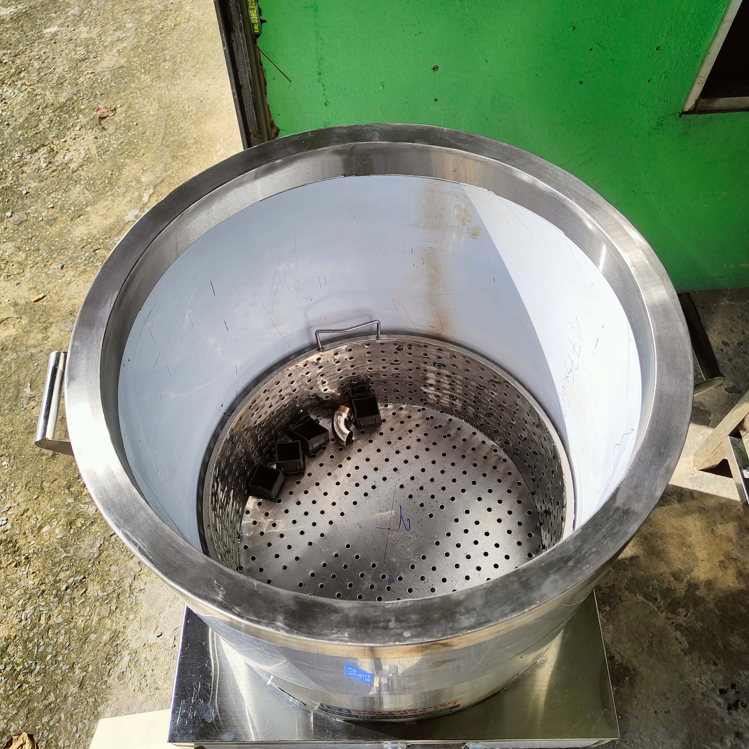 Nồi phở điện ở Tây Ninh