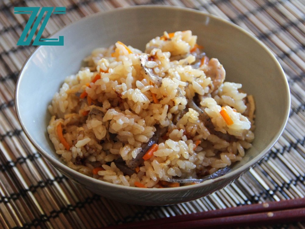 Cơm trộn kiểu nhật